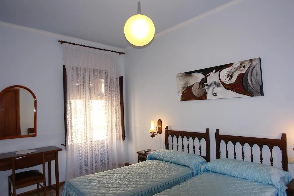 Hostal Populetus Poboleda Penzion